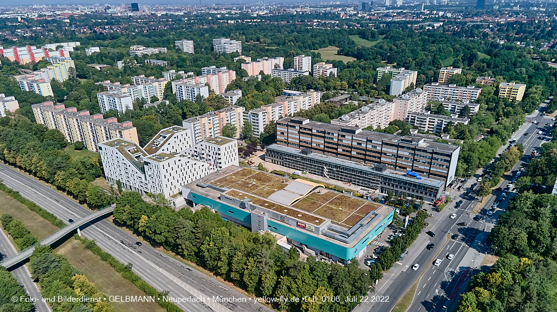 22.07.2022 - Plettzentrum und Montessori Schule in Neuperlach